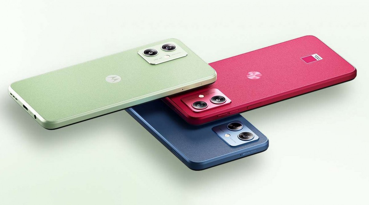 Close-up of the sleek Motorola Moto G54 5G smartphone showing its modern design.